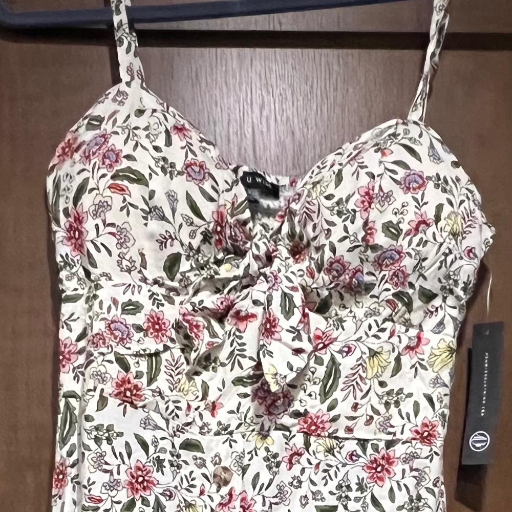 Long White Floral Women’s Dress